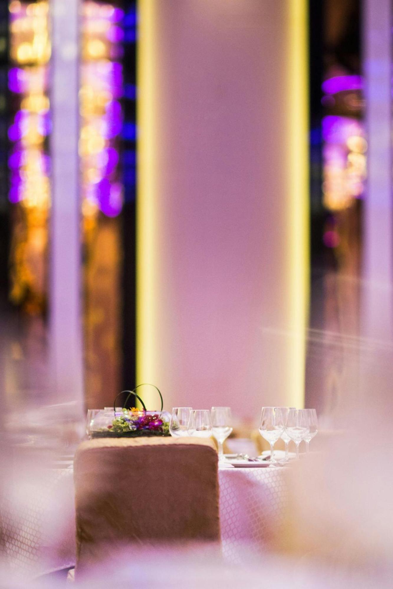 Le Meridien פוטראג'איה מראה חיצוני תמונה The interior of the restaurant